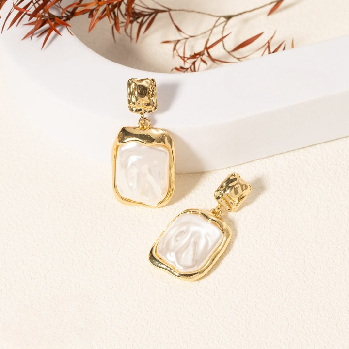 6a66e075afc9b88ce7384dd544497651 Elegant Korean Gold Foil Earrings with White Stone – Golden (PXT-115) - Image 1