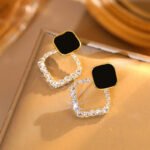 Zircon Korean Black Shiny Earing - Image 4