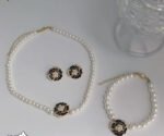 Elegant Flower Design Pearl Stone Set